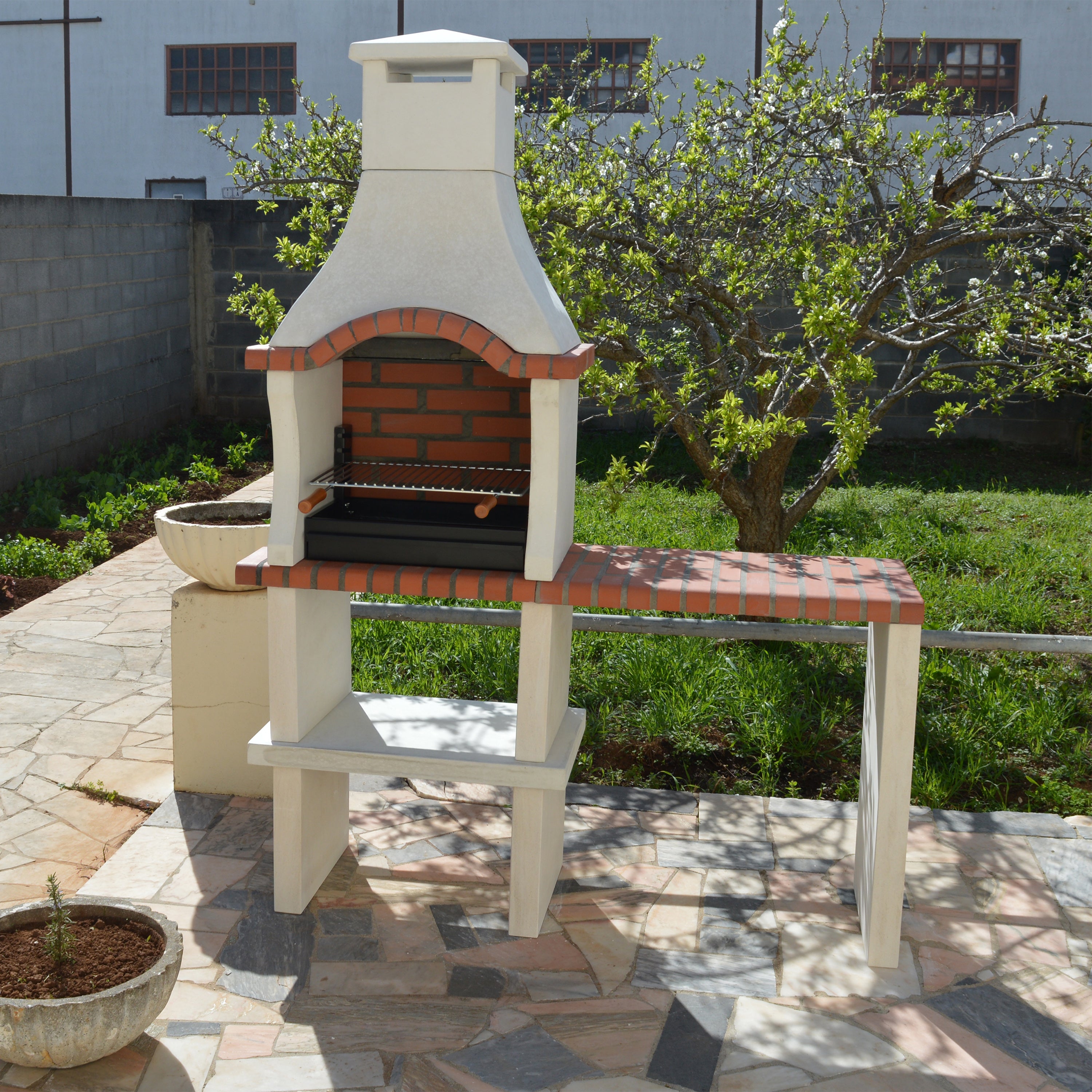 Xclusive Decor Somerset Barbecue with Side Table