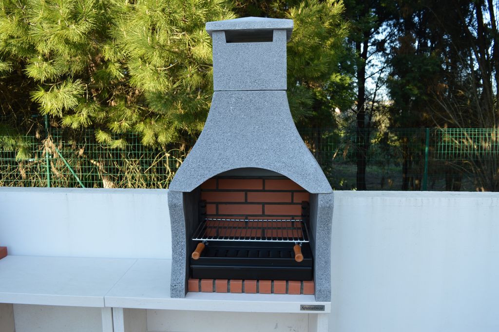 Xclusive Décor - Napoli Outdoor Kitchen - BBQ and Wood Fired Pizza Oven